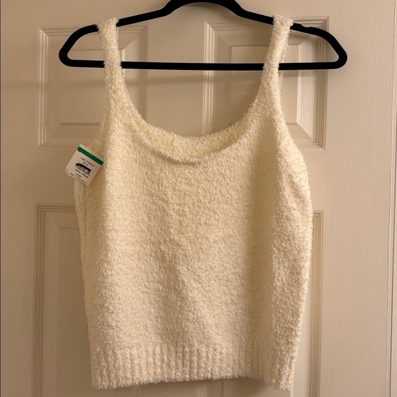 SKIMS Other - Skims Cozy Fuzzy Teddy Bear Cozy Tank White 2/3X